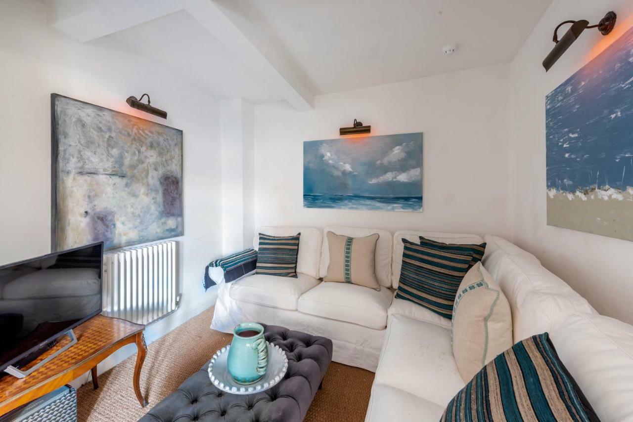 באת' Stylish & Spacious City Center Georgian Townhouse מראה חיצוני תמונה